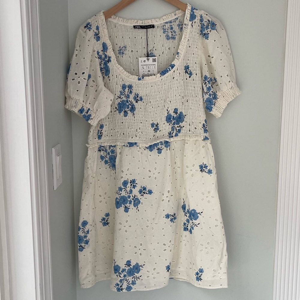 Zara White with Blue Flower Print Babydoll Dress Size L
